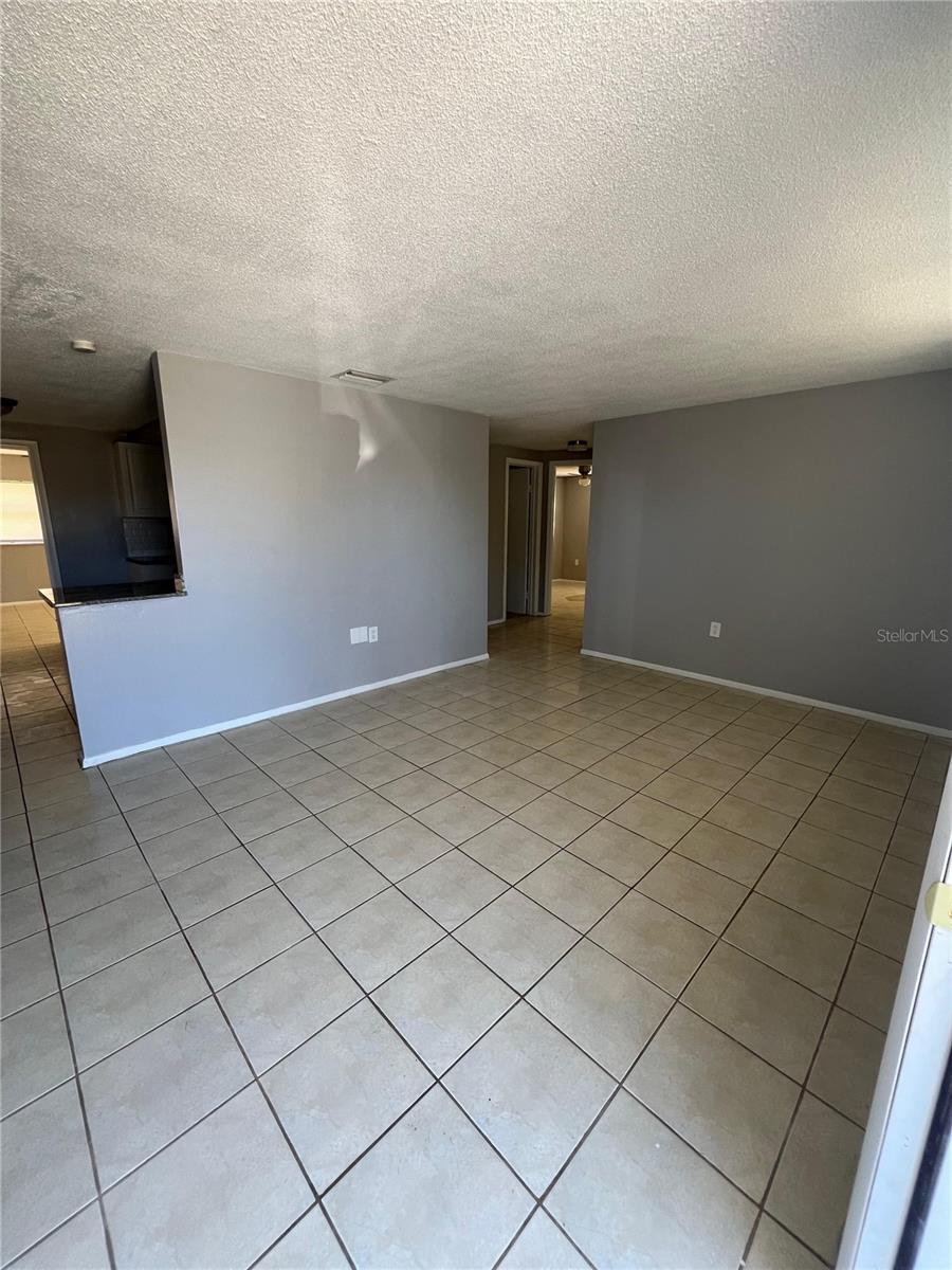 HOLIDAY HILL ESTATES - Residential Lease