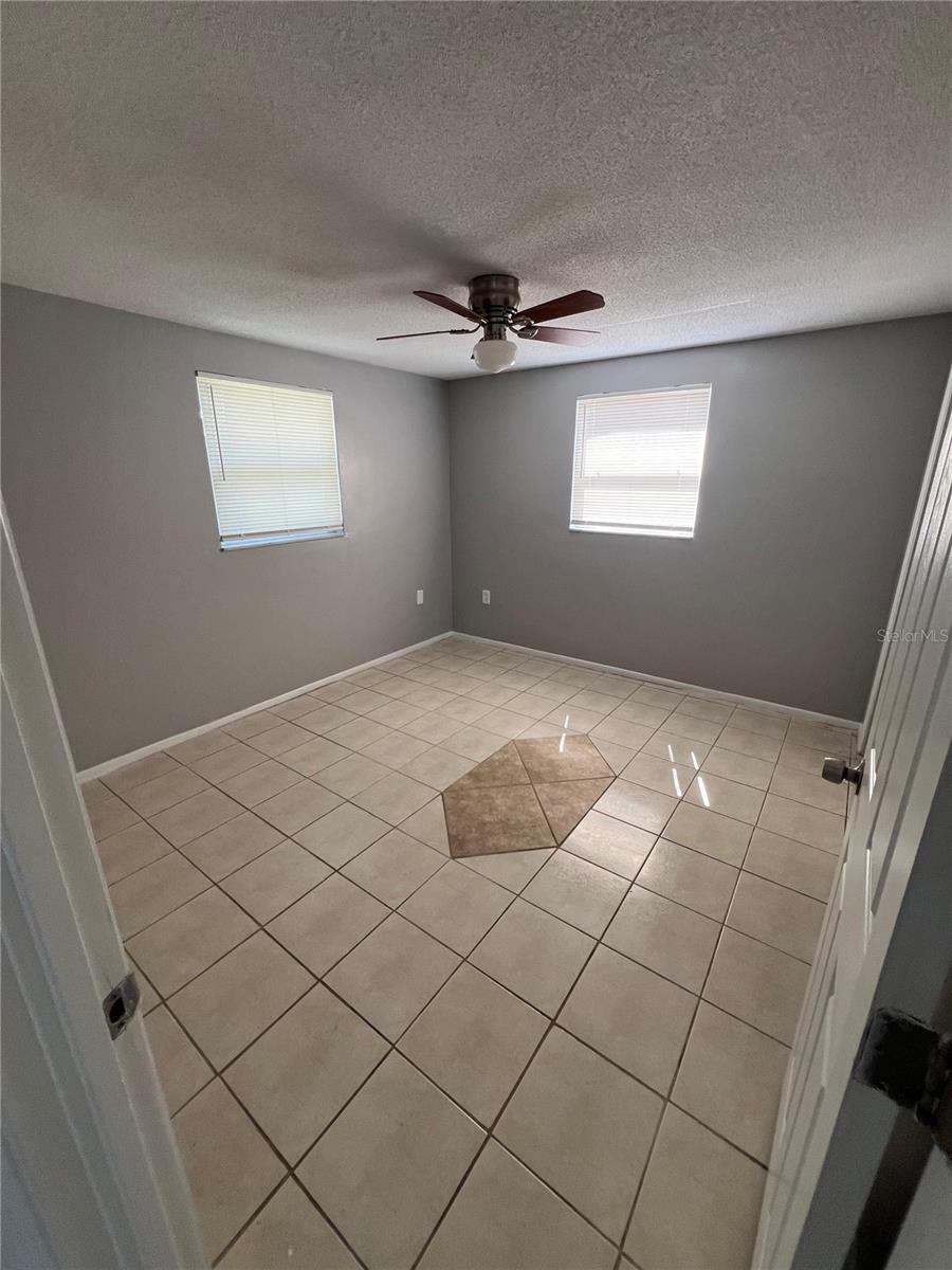 HOLIDAY HILL ESTATES - Residential Lease