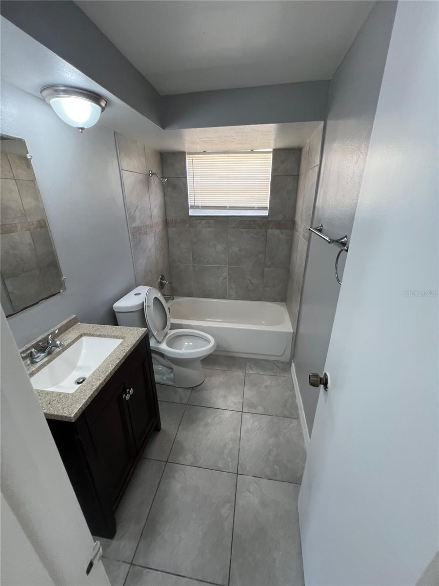 HOLIDAY HILL ESTATES - Residential Lease