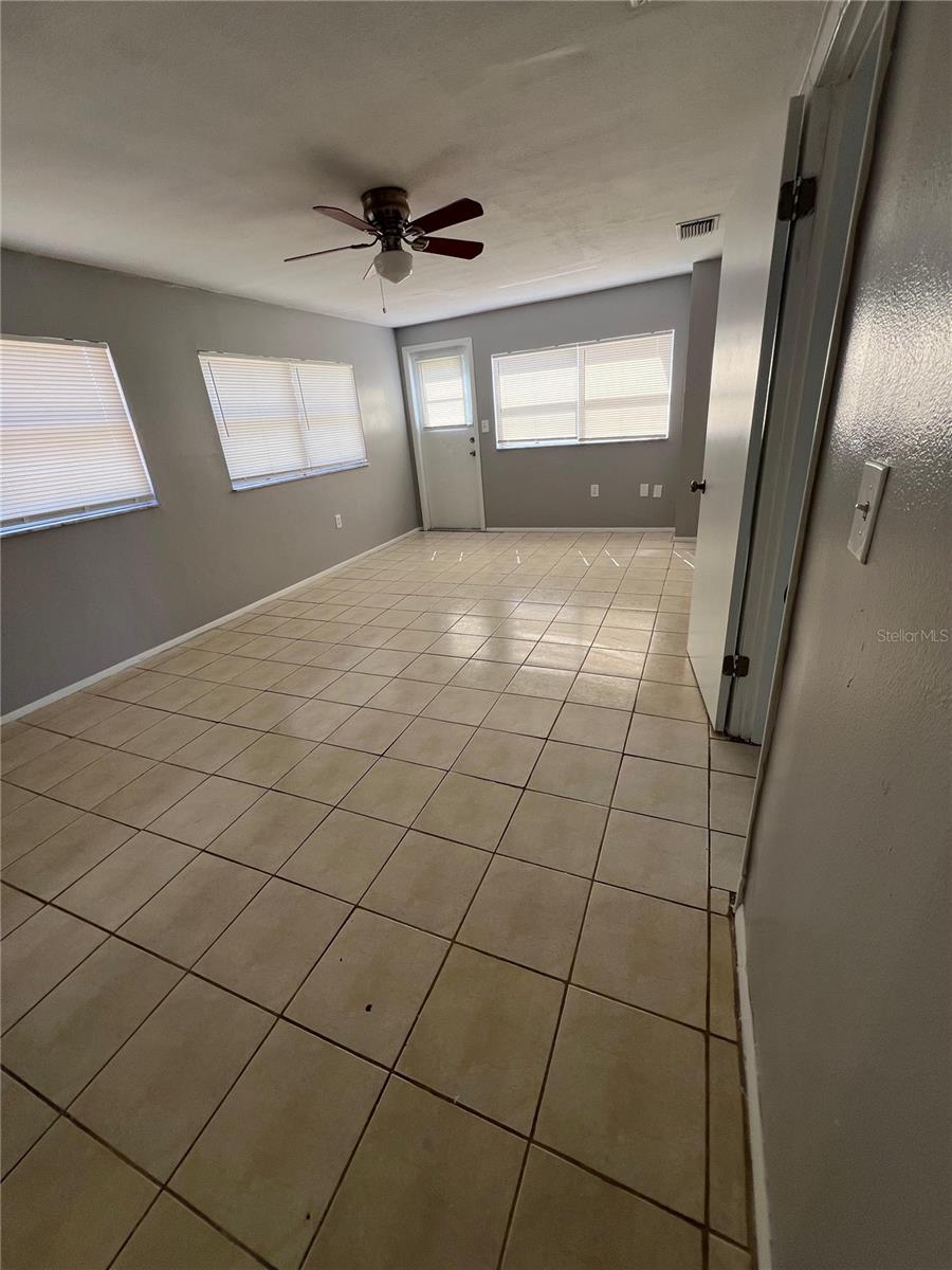 HOLIDAY HILL ESTATES - Residential Lease