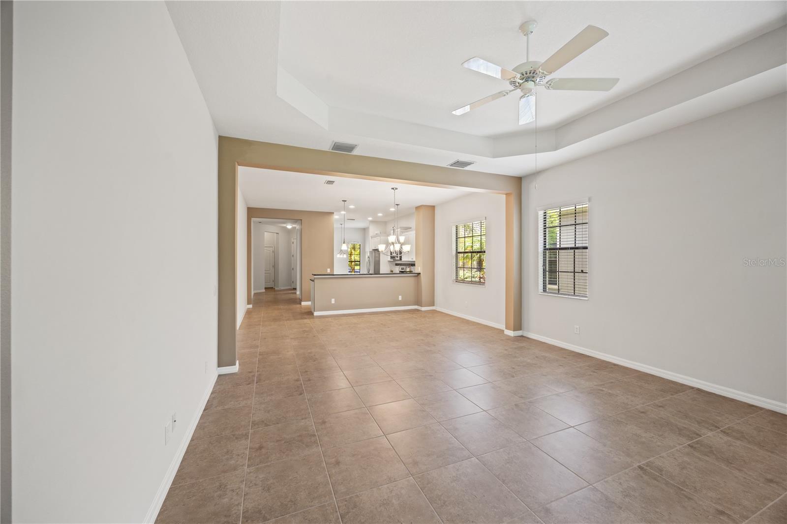 COUNTRY CLUB EAST AT LAKEWD RNCH QQ1 1 - Residential