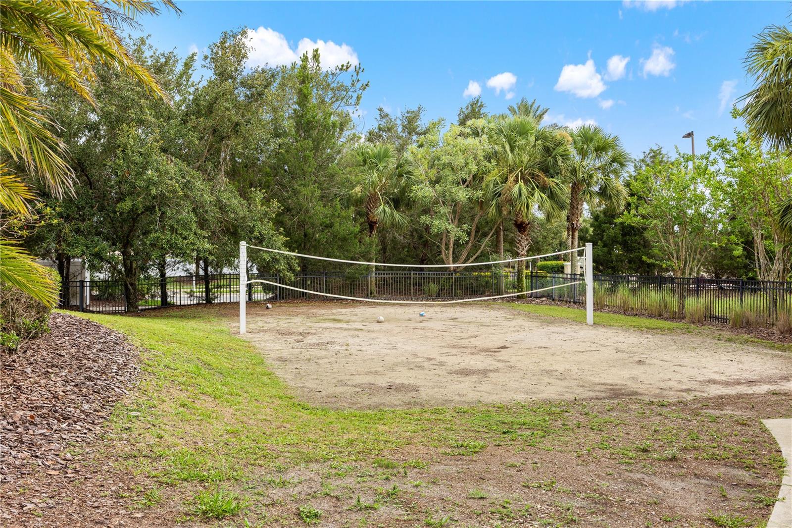 COUNTRY CLUB EAST AT LAKEWD RNCH QQ1 1 - Residential