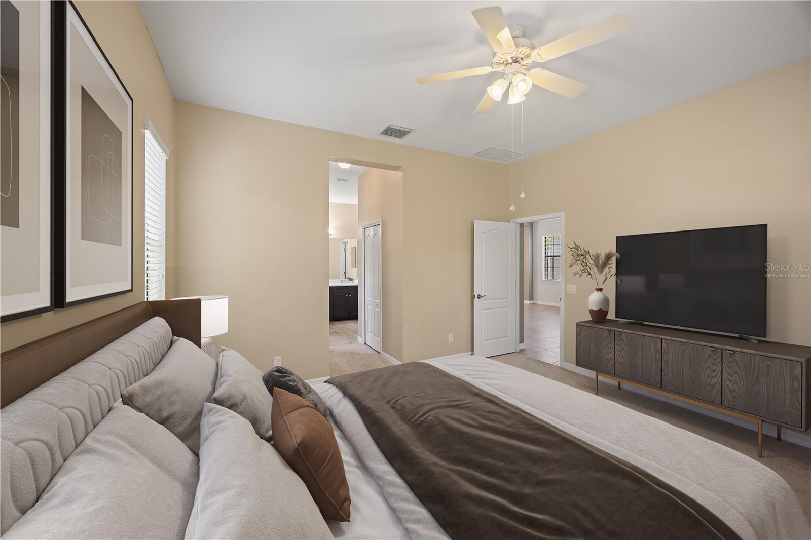 COUNTRY CLUB EAST AT LAKEWD RNCH QQ1 1 - Residential