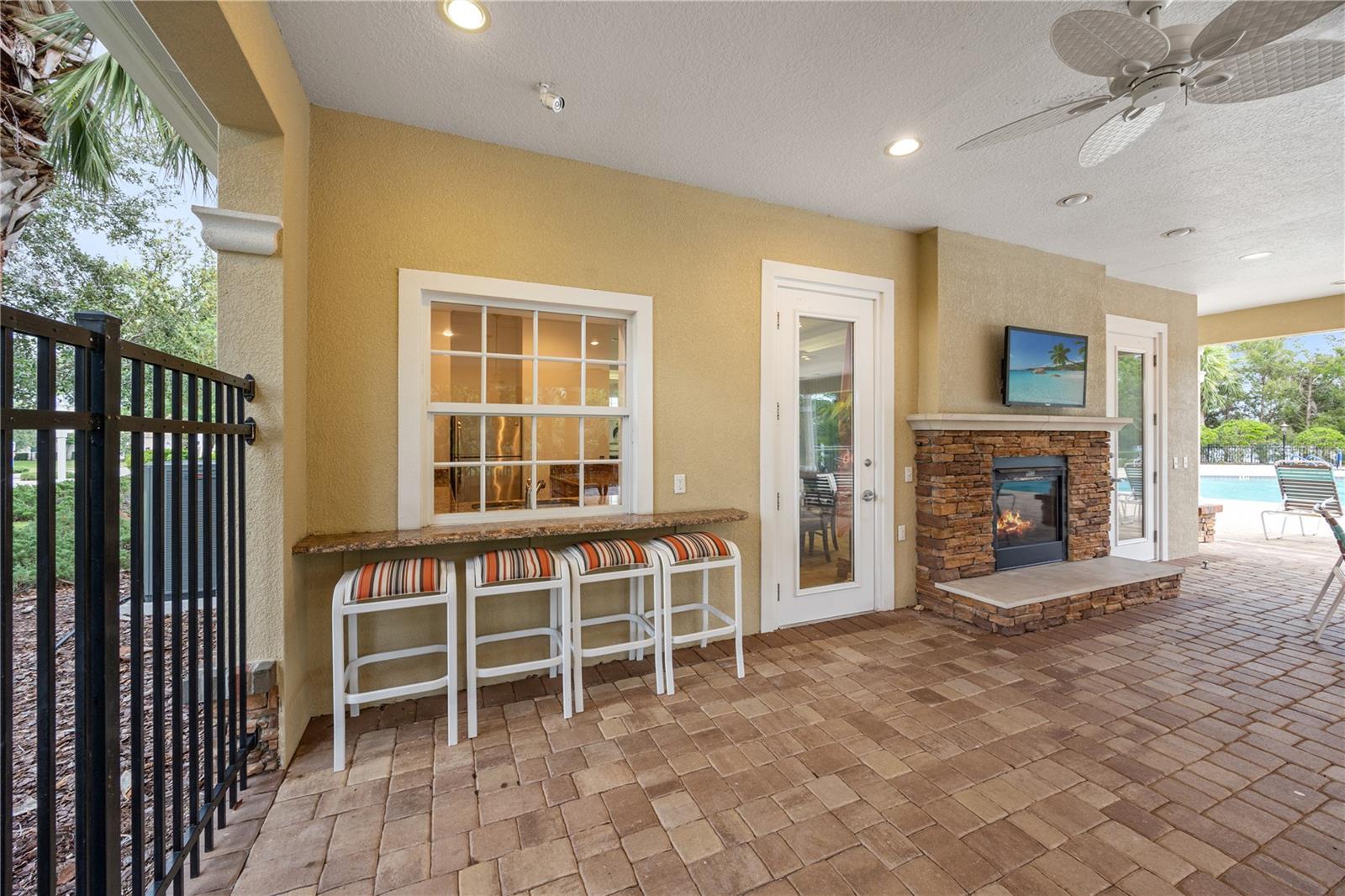 COUNTRY CLUB EAST AT LAKEWD RNCH QQ1 1 - Residential