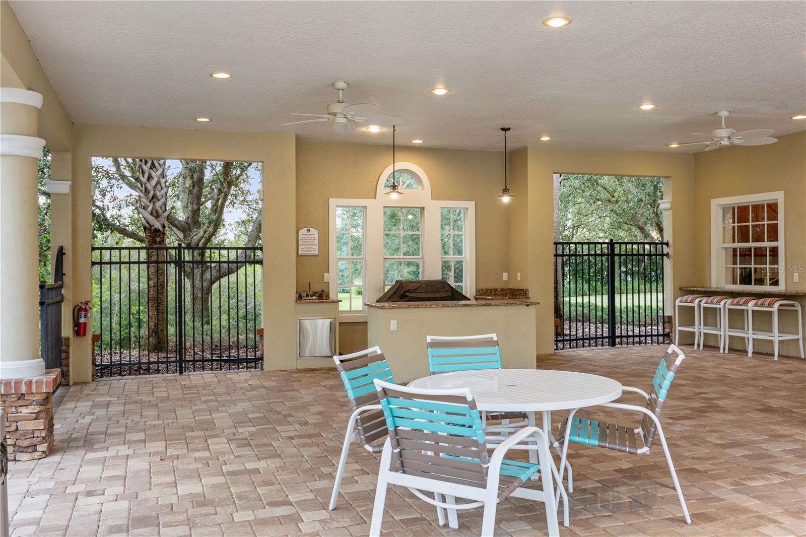 COUNTRY CLUB EAST AT LAKEWD RNCH QQ1 1 - Residential