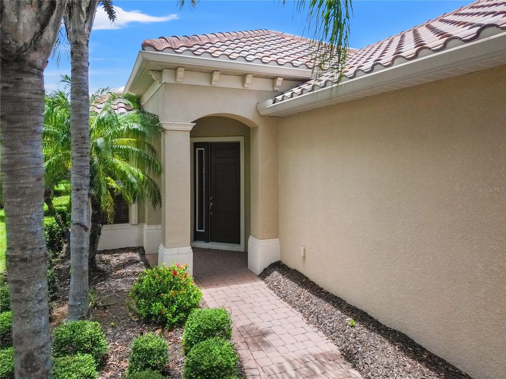 Photo of 7130 Westhill Court, Lakewood Ranch, FL 34202 (MLS # A4656791)