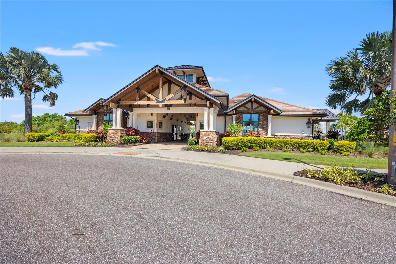 COUNTRY CLUB EAST AT LAKEWD RNCH QQ1 1 - Residential