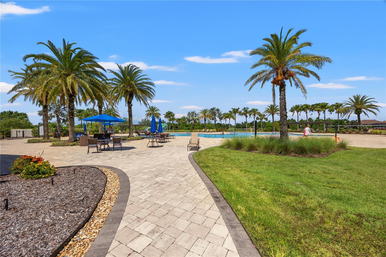 COUNTRY CLUB EAST AT LAKEWD RNCH QQ1 1 - Residential