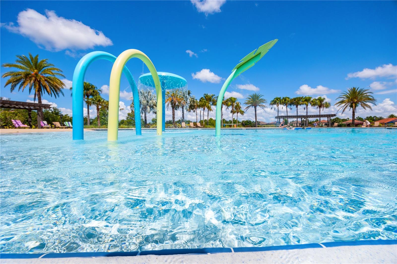 COUNTRY CLUB EAST AT LAKEWD RNCH QQ1 1 - Residential