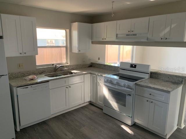 TIMBERLANE SUB UNIT 8D - Residential Lease