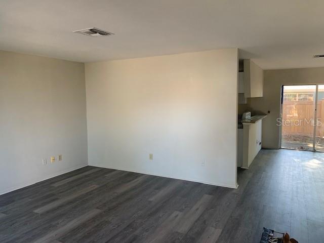 TIMBERLANE SUB UNIT 8D - Residential Lease