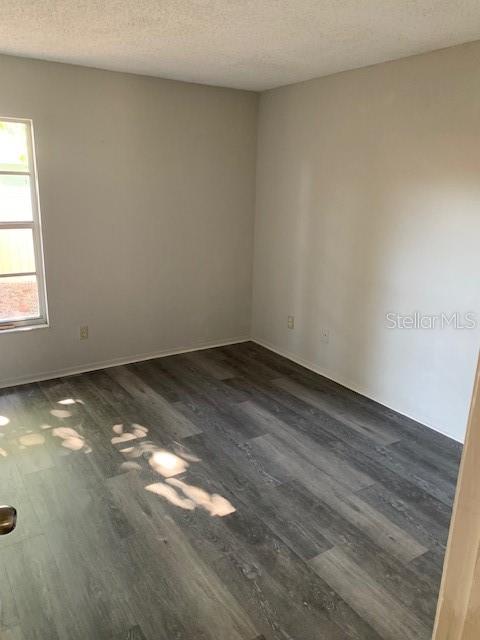 TIMBERLANE SUB UNIT 8D - Residential Lease