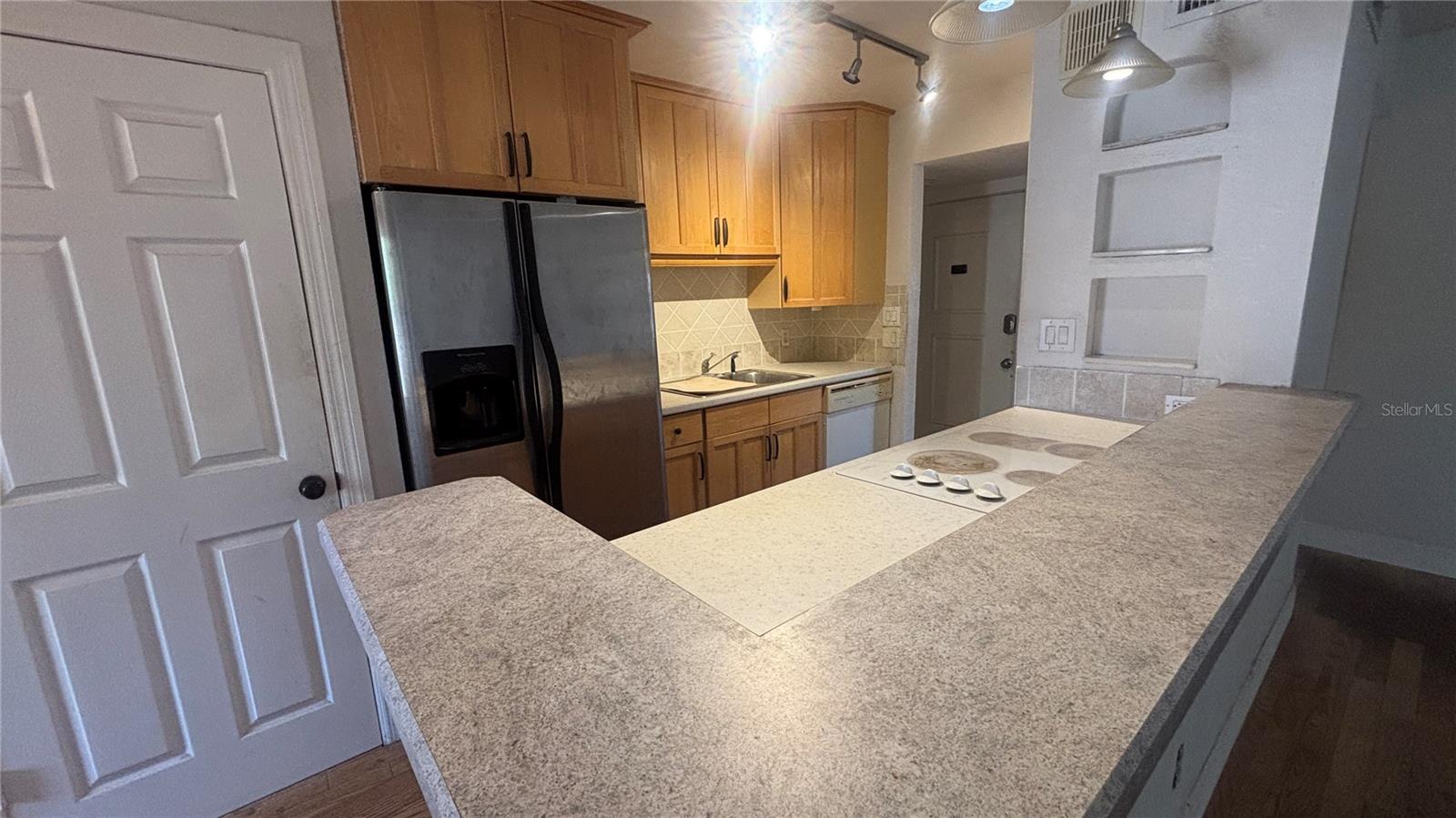 7524 NEEDLE LEAF PLACE 32