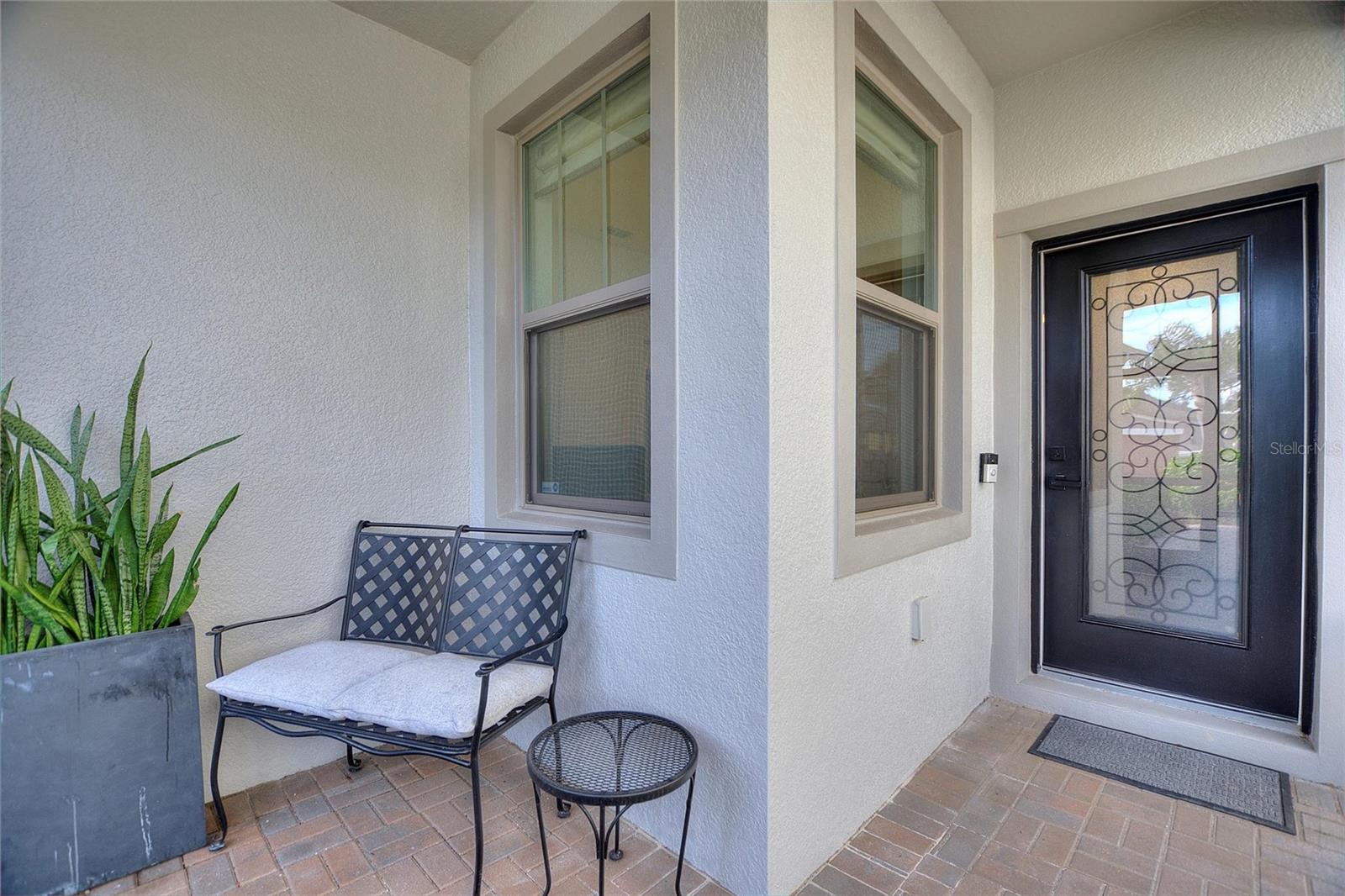 108 LA CRESTA COURT