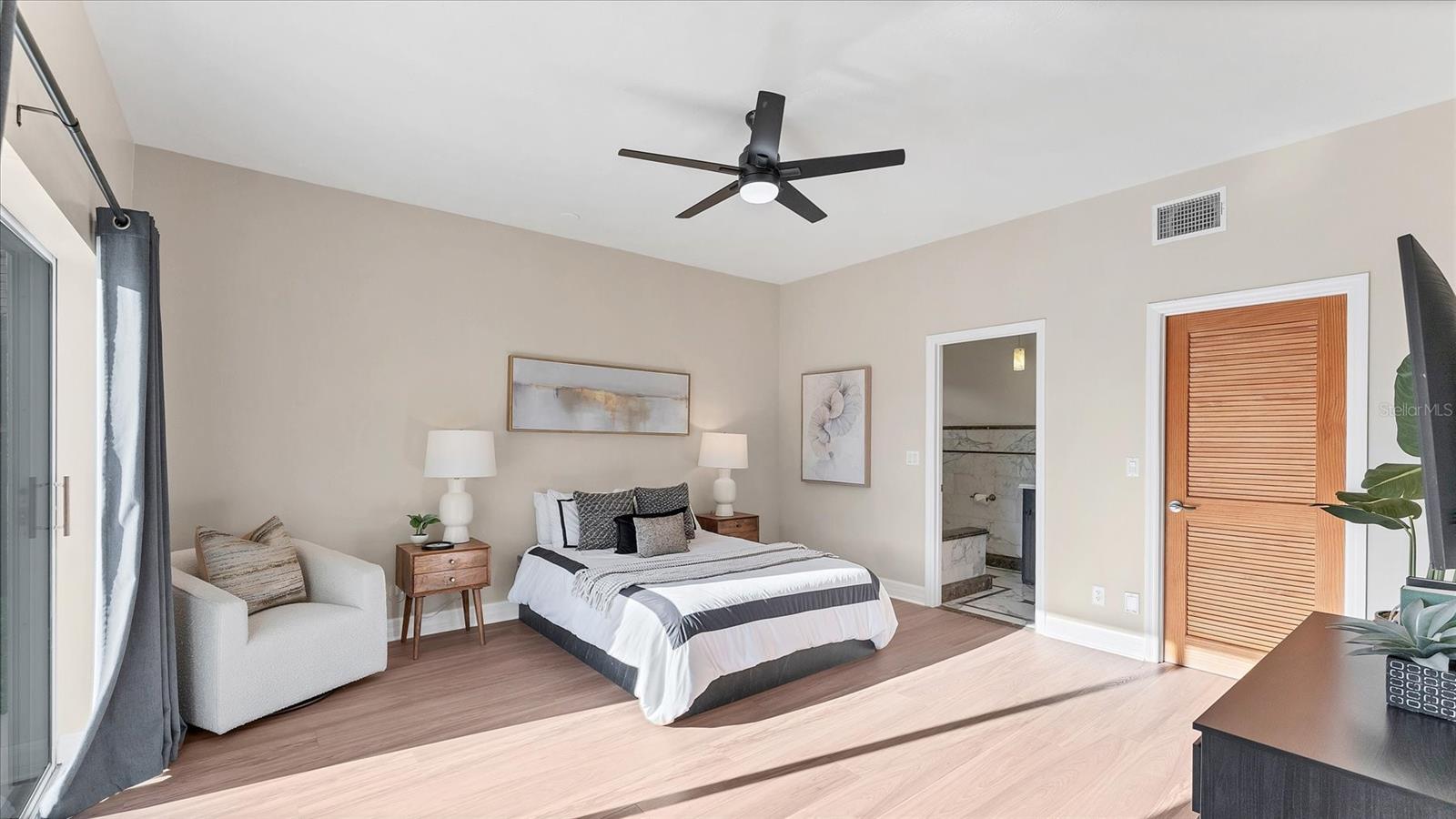 CORAL COVE - Residential