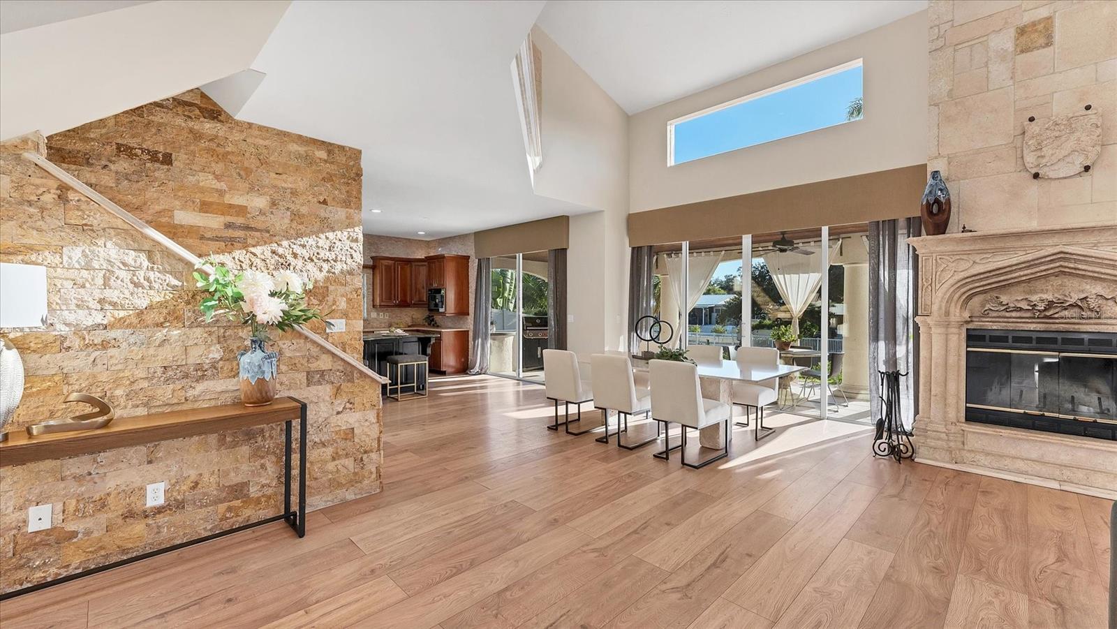 CORAL COVE - Residential