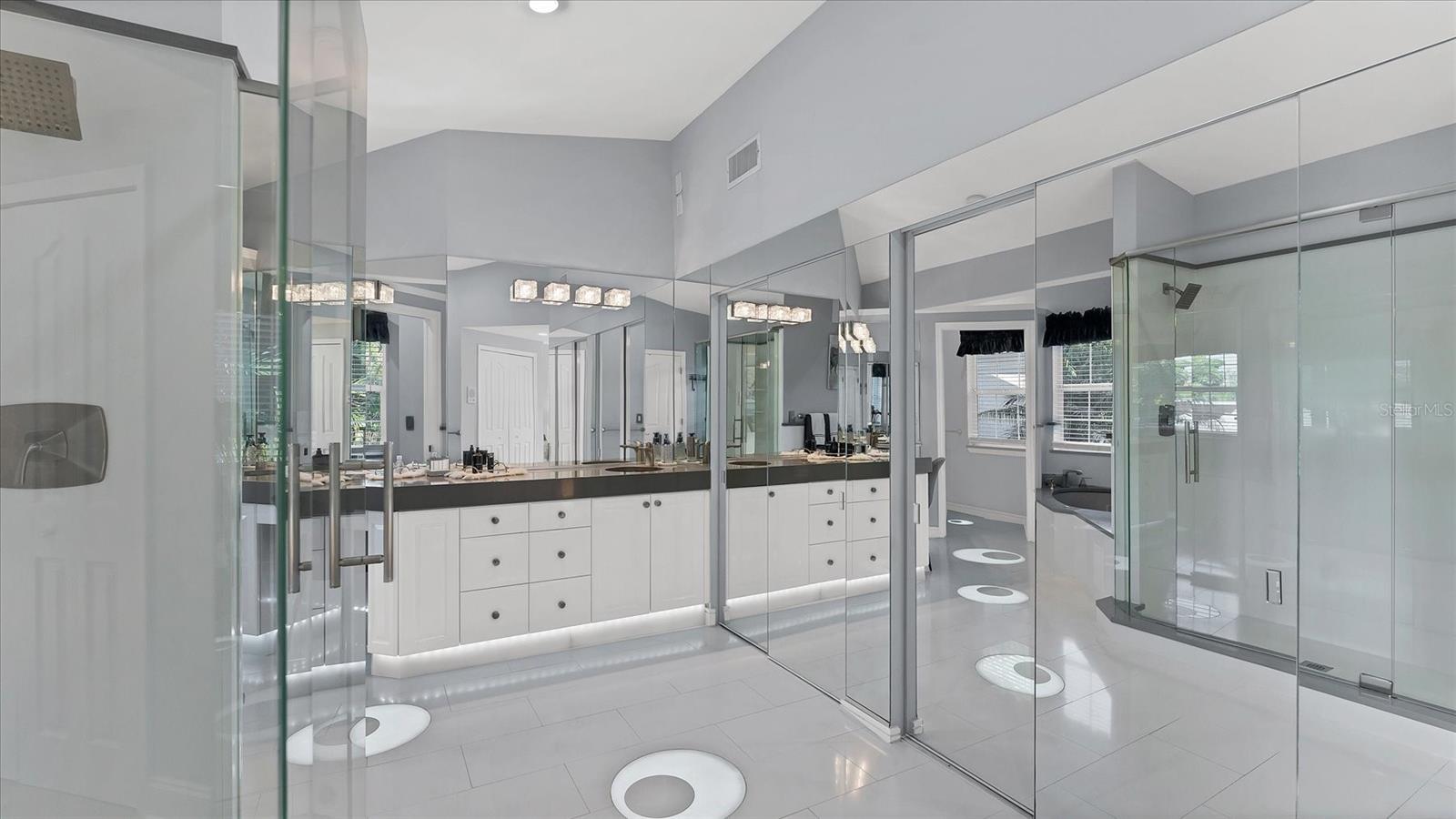 CORAL COVE - Residential