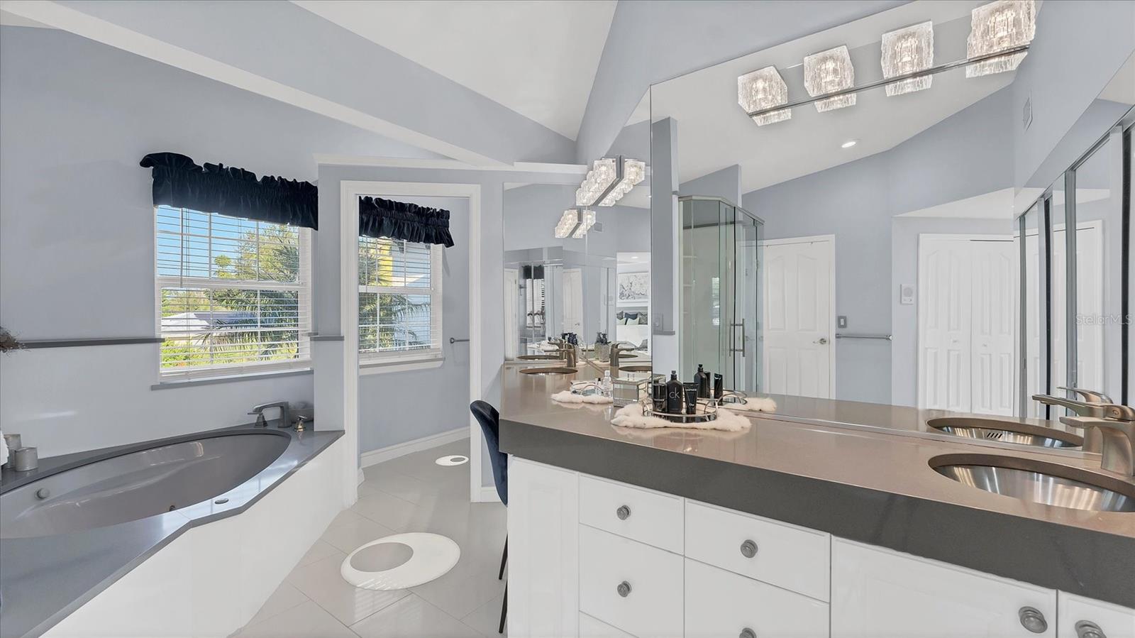 CORAL COVE - Residential