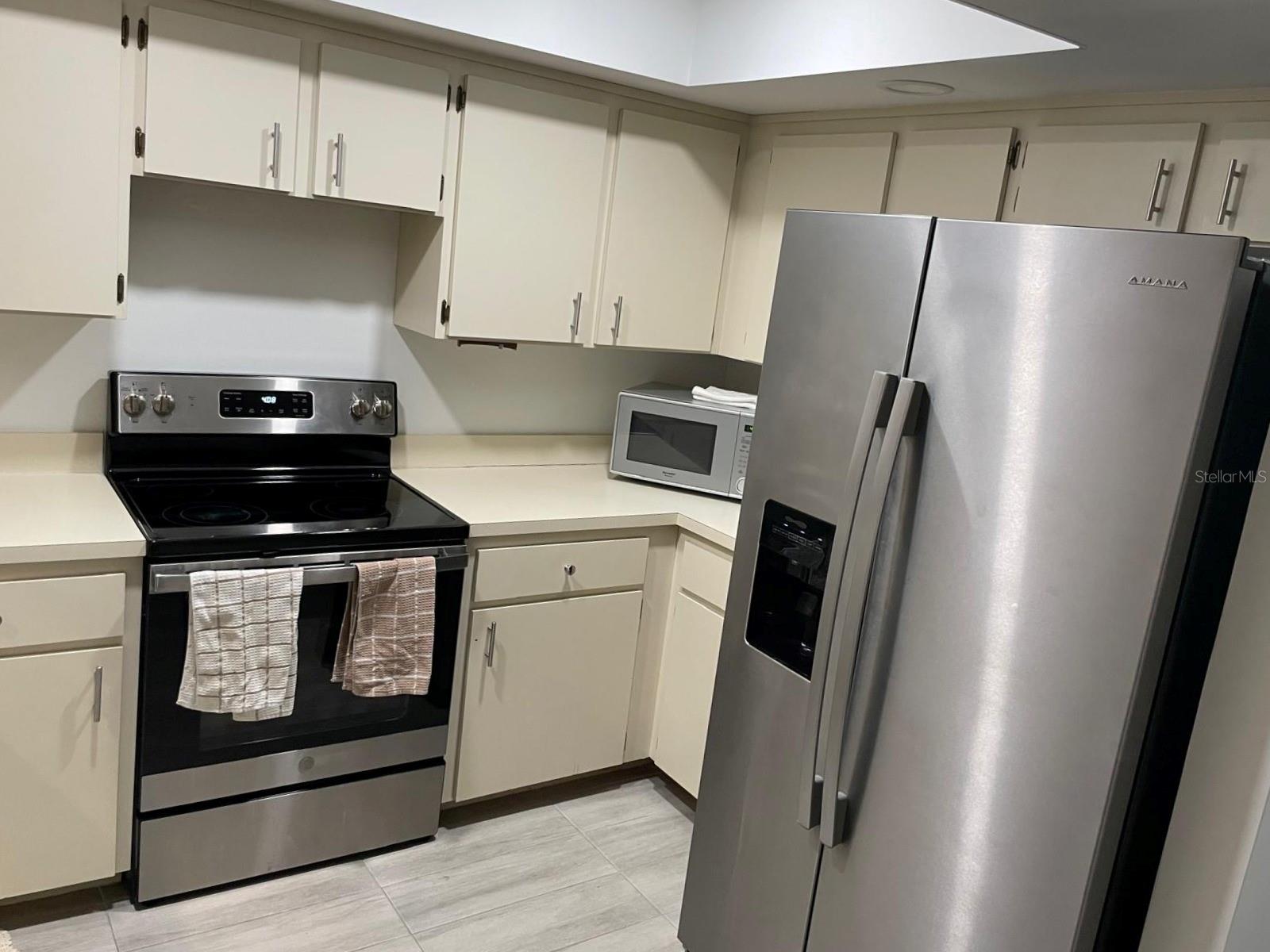 BAYBERRY ESTATES - Residential