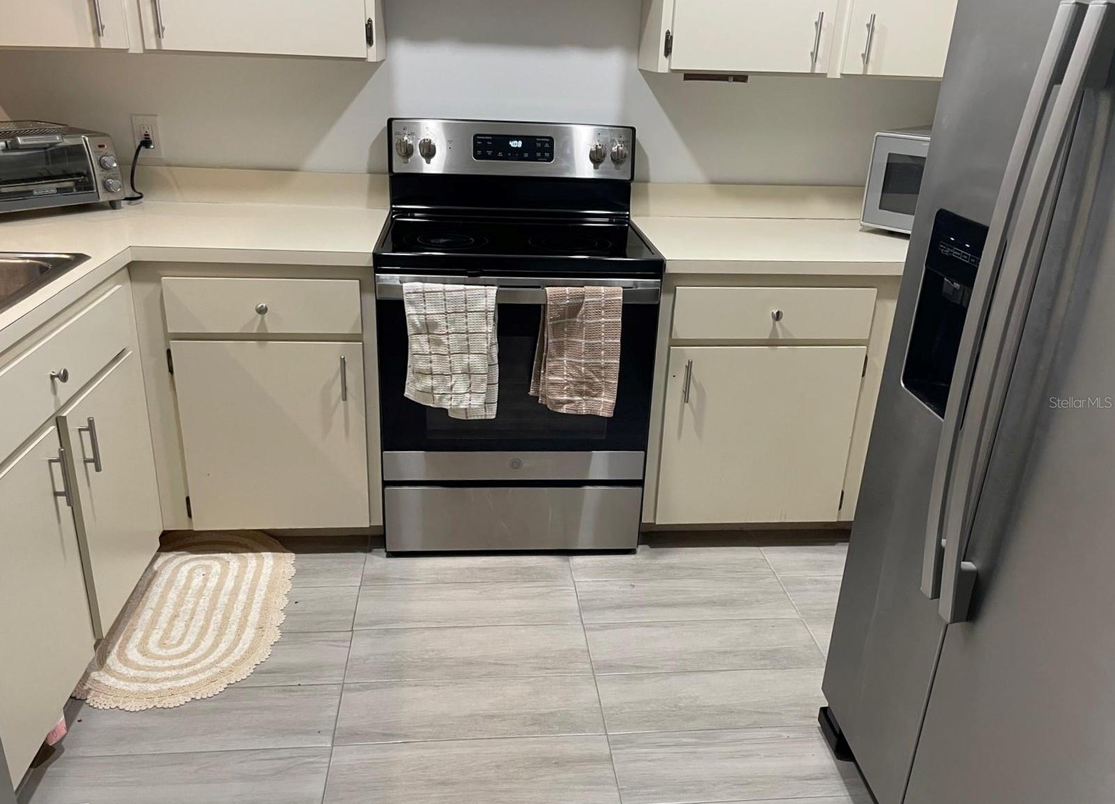 BAYBERRY ESTATES - Residential