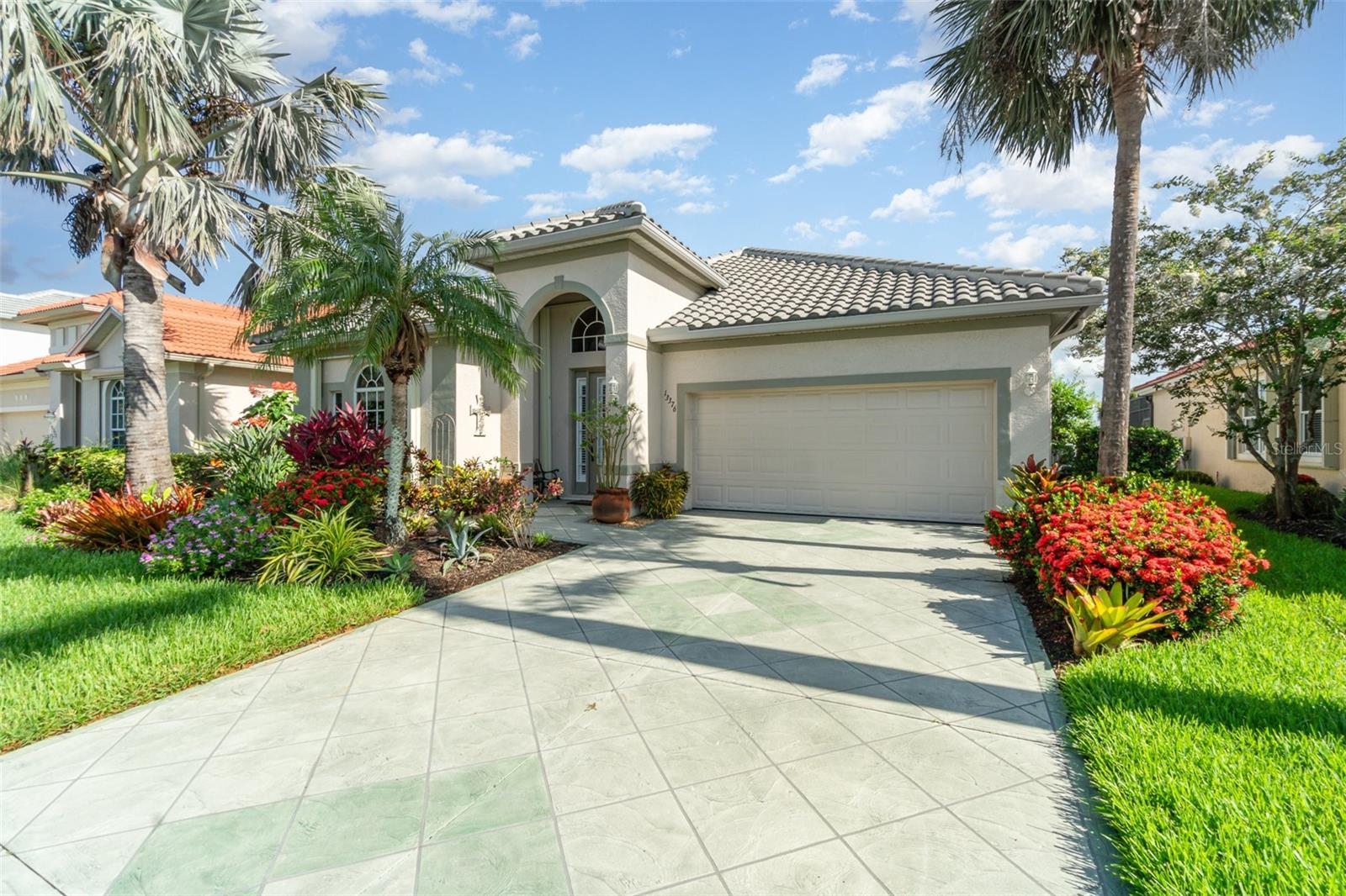 13376 GOLF POINTE DRIVE