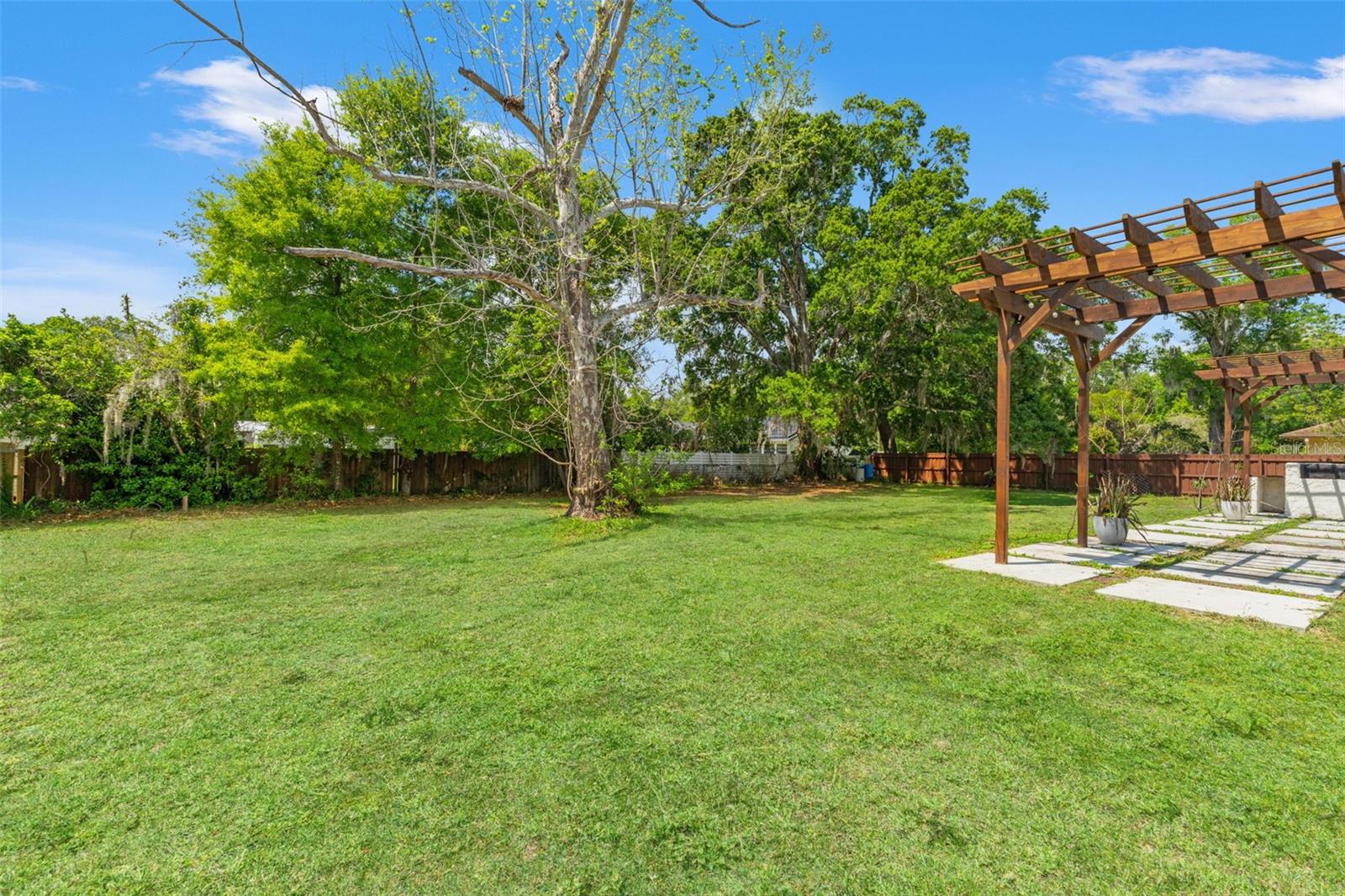 SUTTON ESTATES - Residential