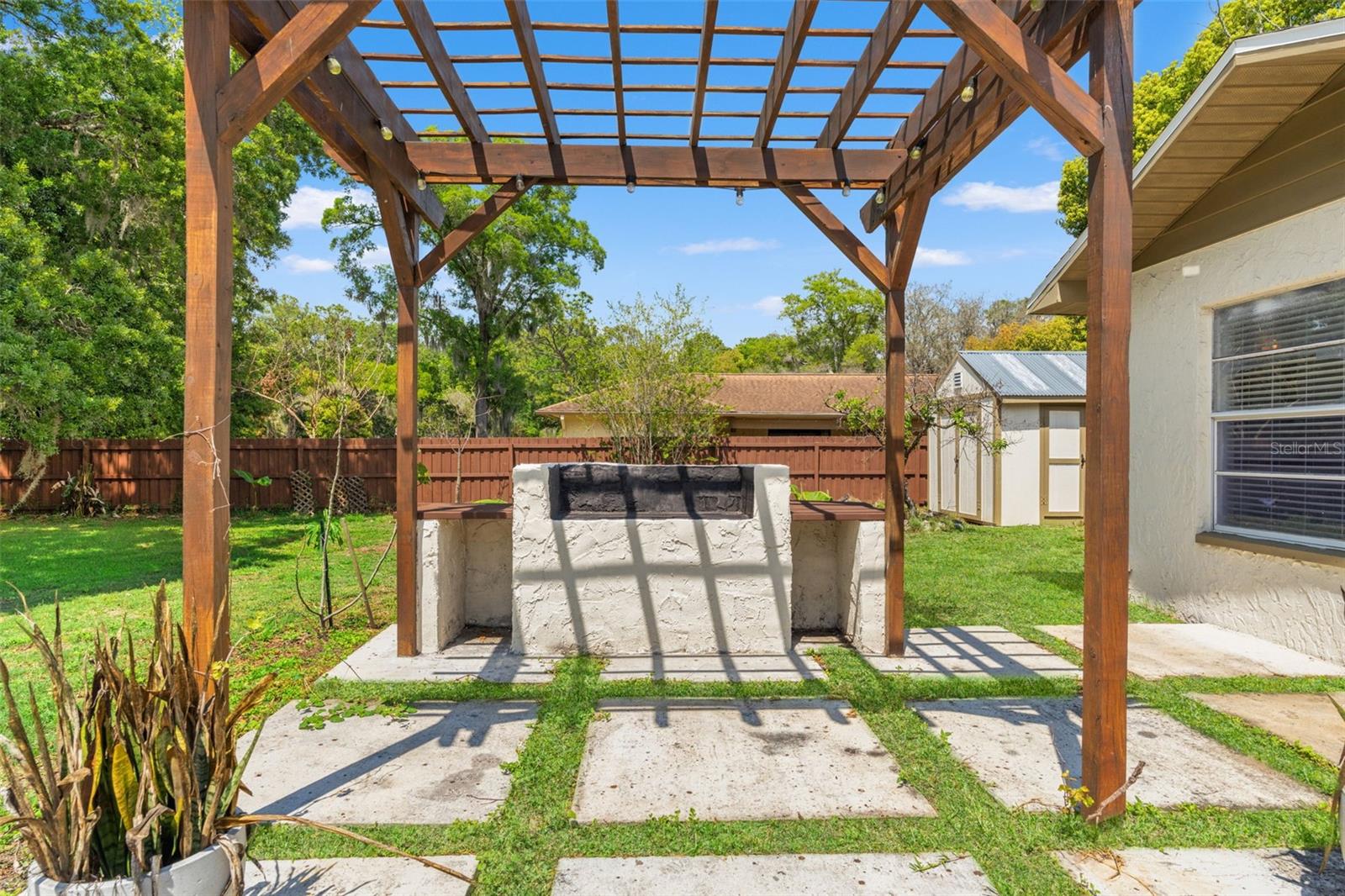 SUTTON ESTATES - Residential