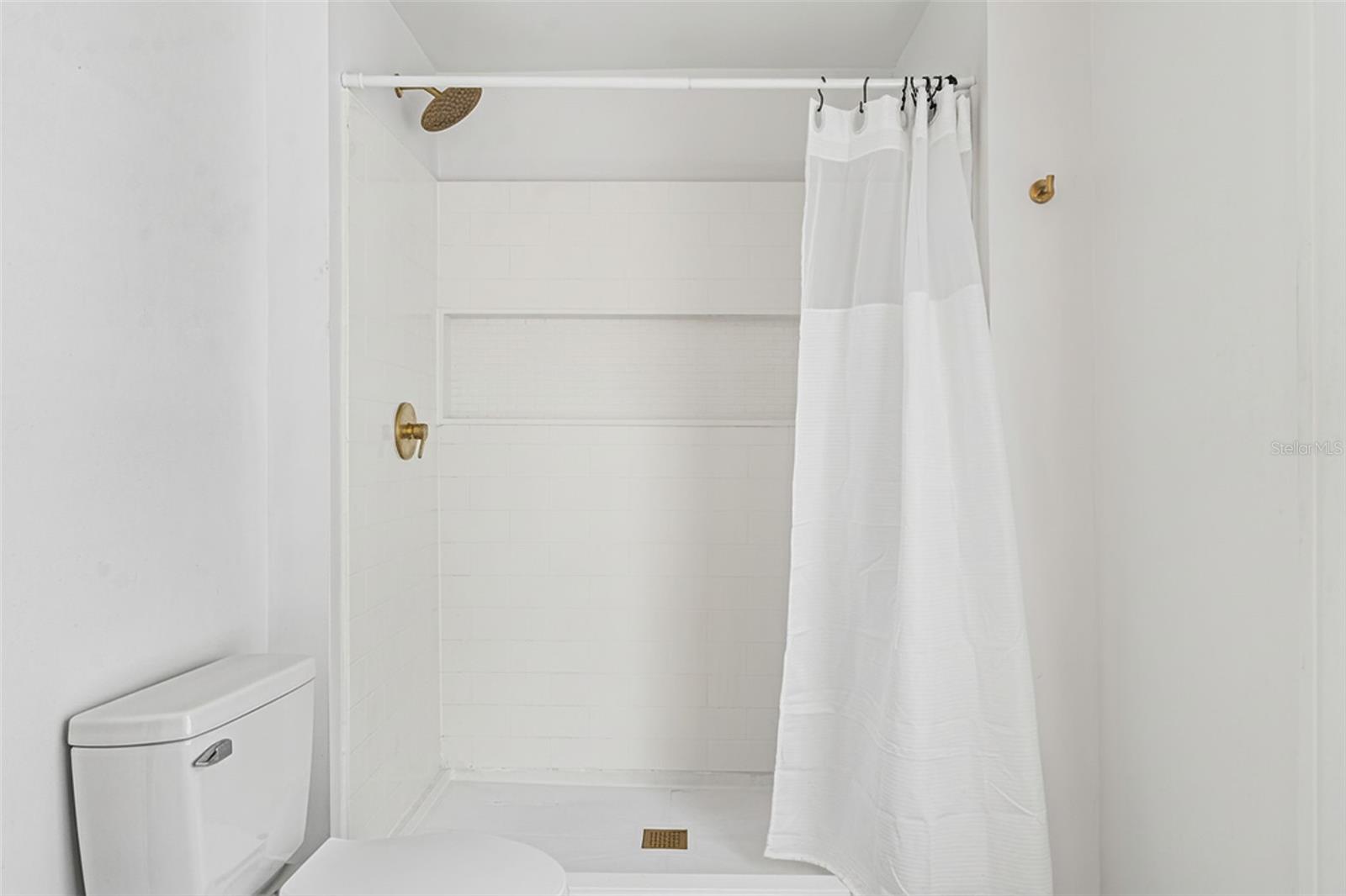 SUTTON ESTATES - Residential