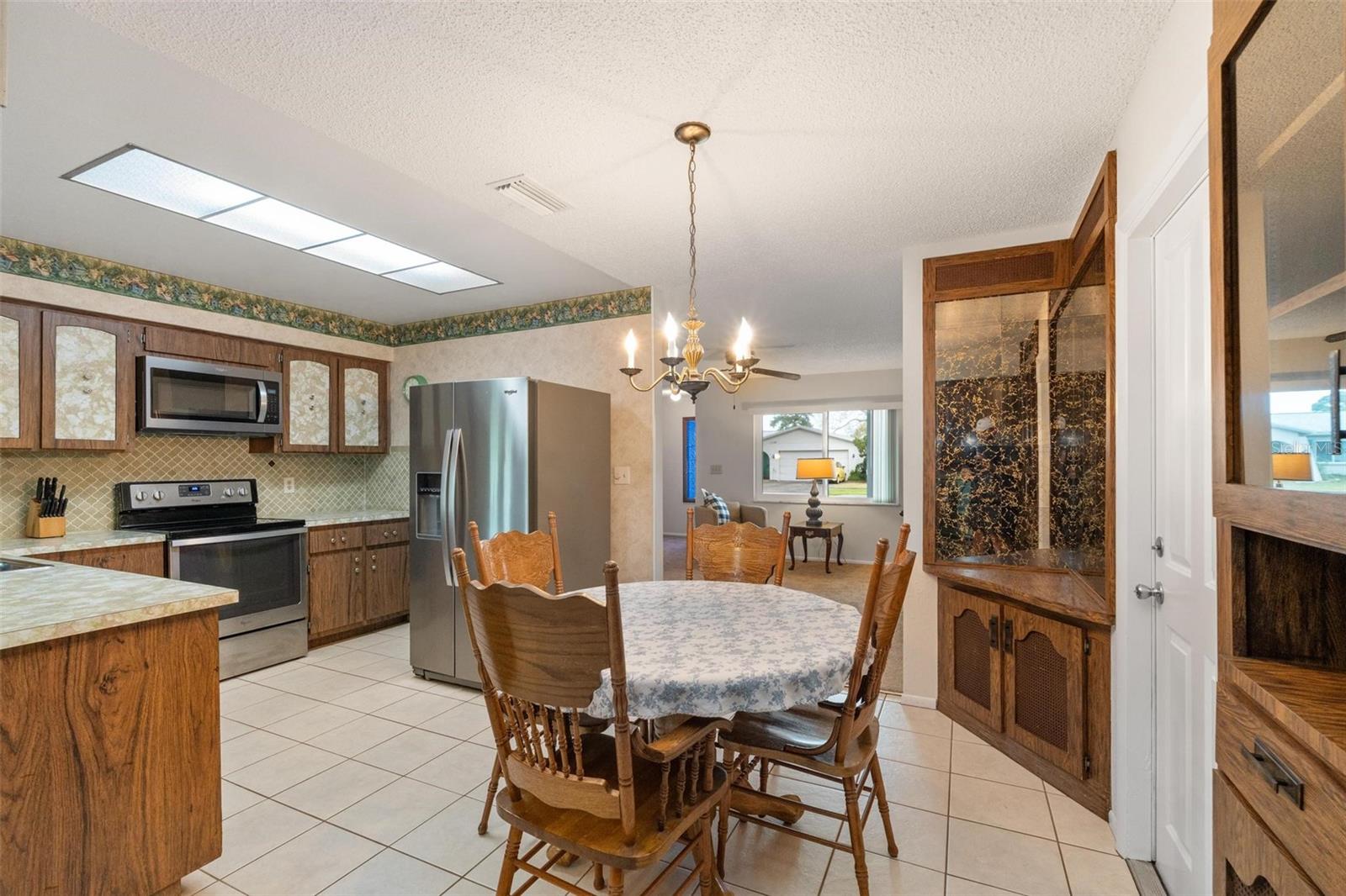 RIDGE GROVE ESTATES - Residential