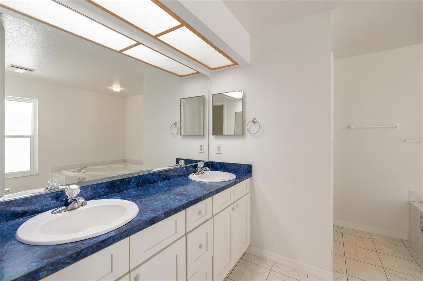 RIDGE GROVE ESTATES - Residential