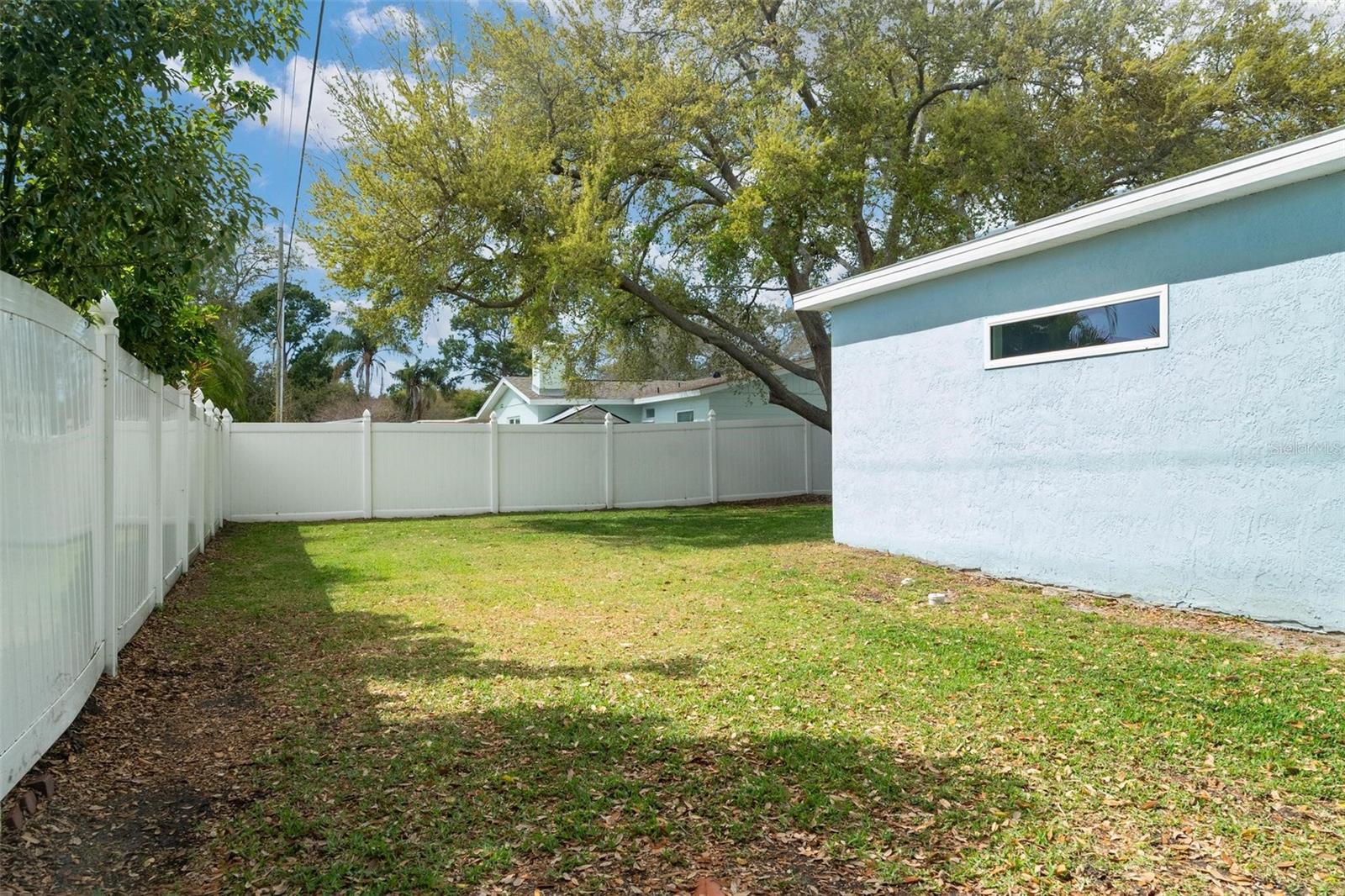 RIDGE GROVE ESTATES - Residential