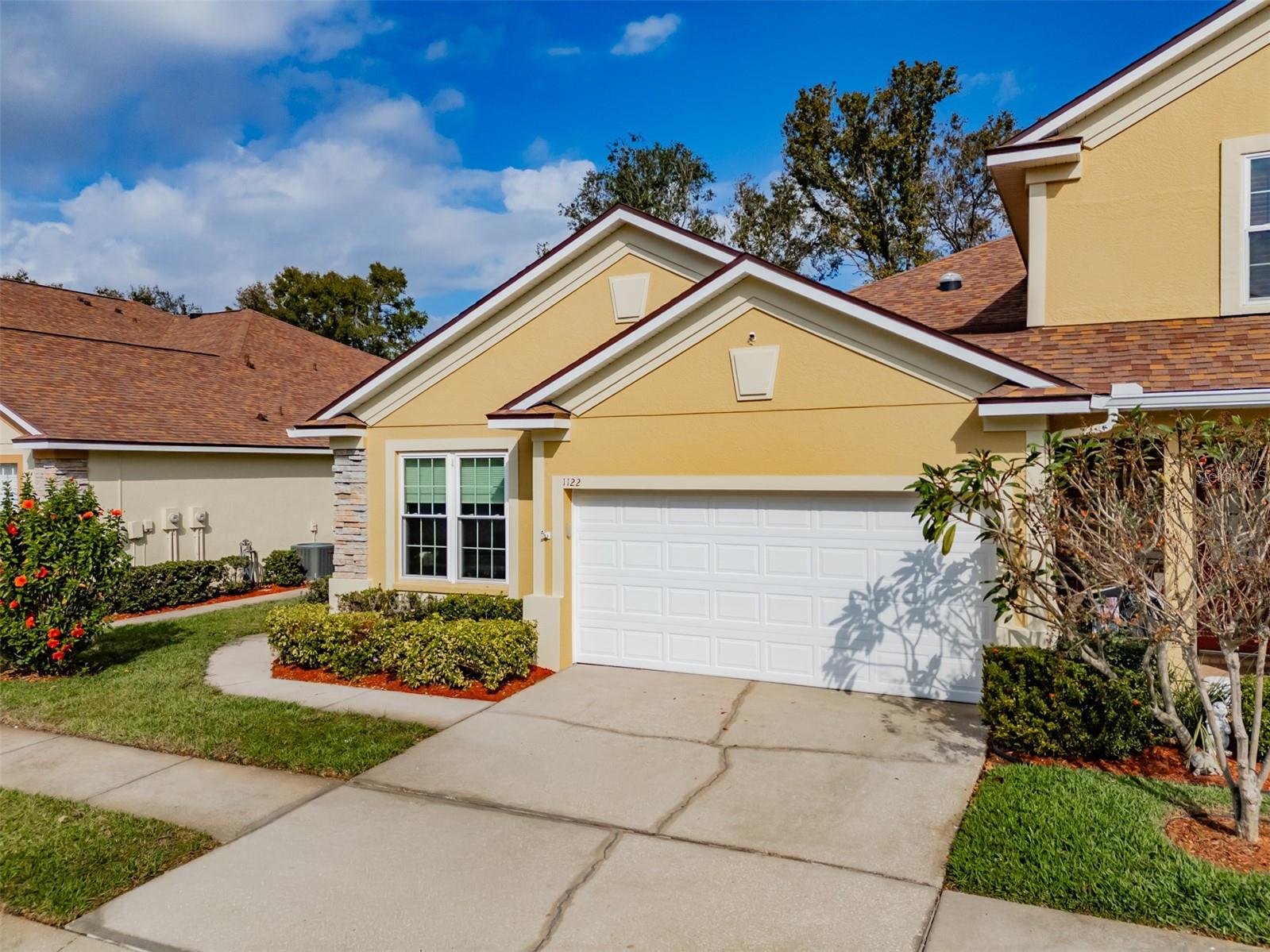 SAVANNAH LANDINGS TWNHMS - Residential