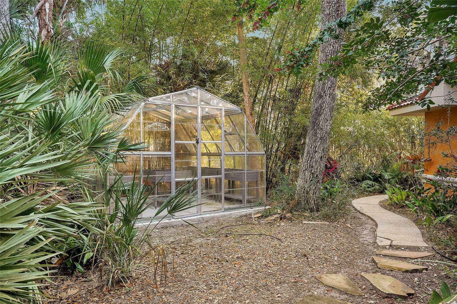 RIVER OAKS SUB - Residential