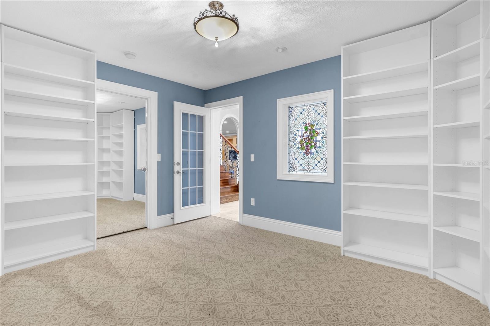 RIVER OAKS SUB - Residential