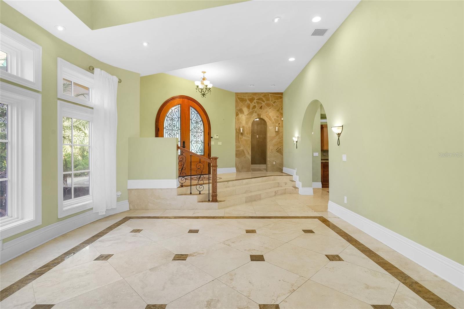 RIVER OAKS SUB - Residential