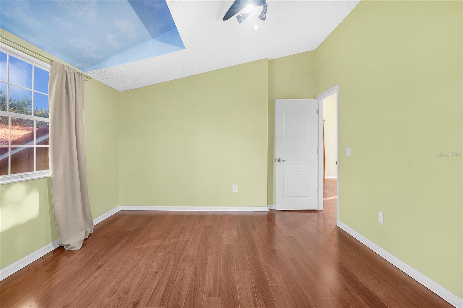 RIVER OAKS SUB - Residential