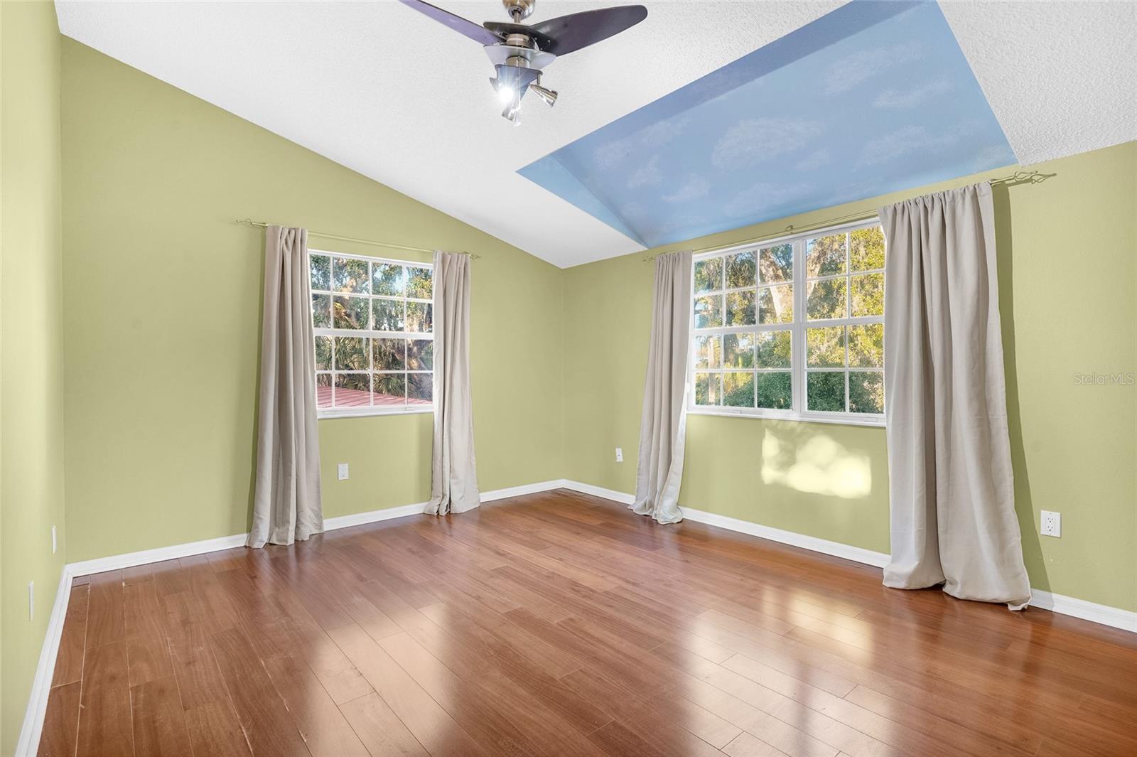 RIVER OAKS SUB - Residential