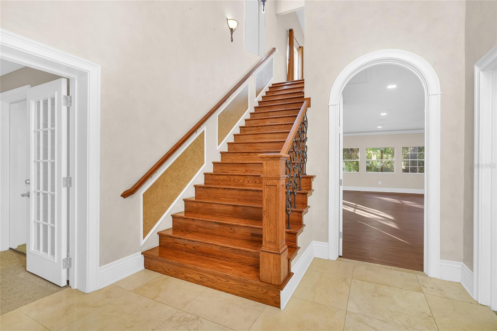 RIVER OAKS SUB - Residential