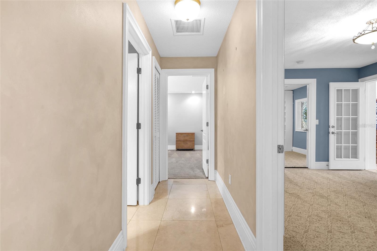 RIVER OAKS SUB - Residential