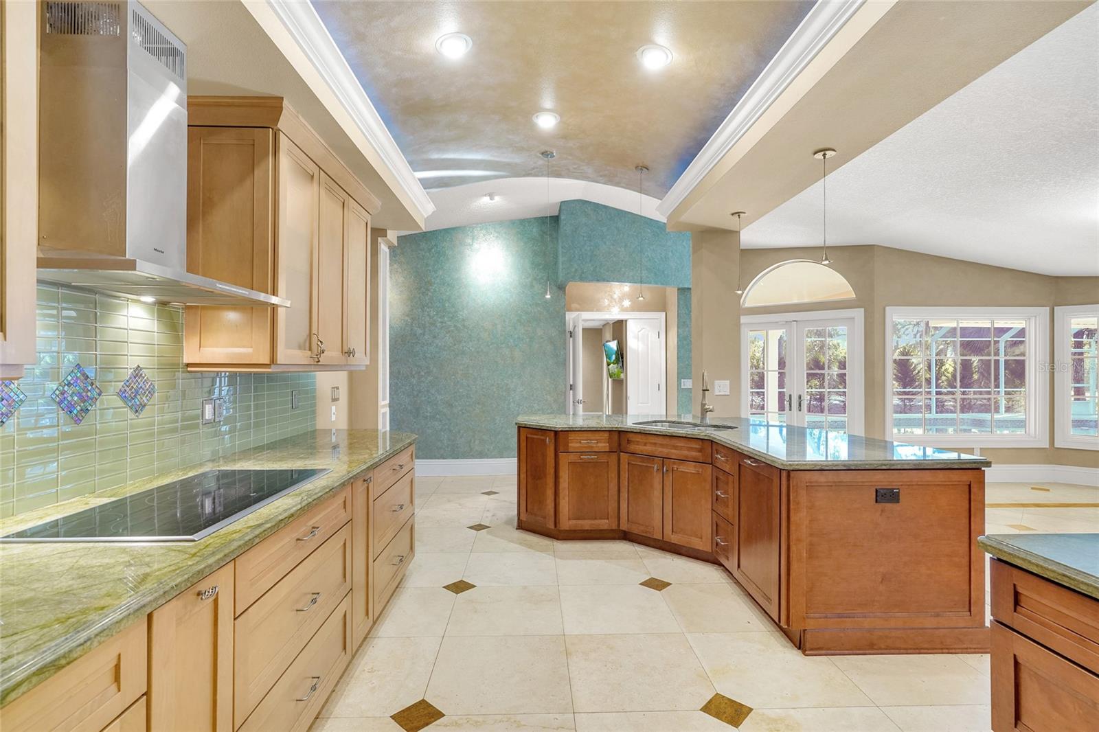 RIVER OAKS SUB - Residential