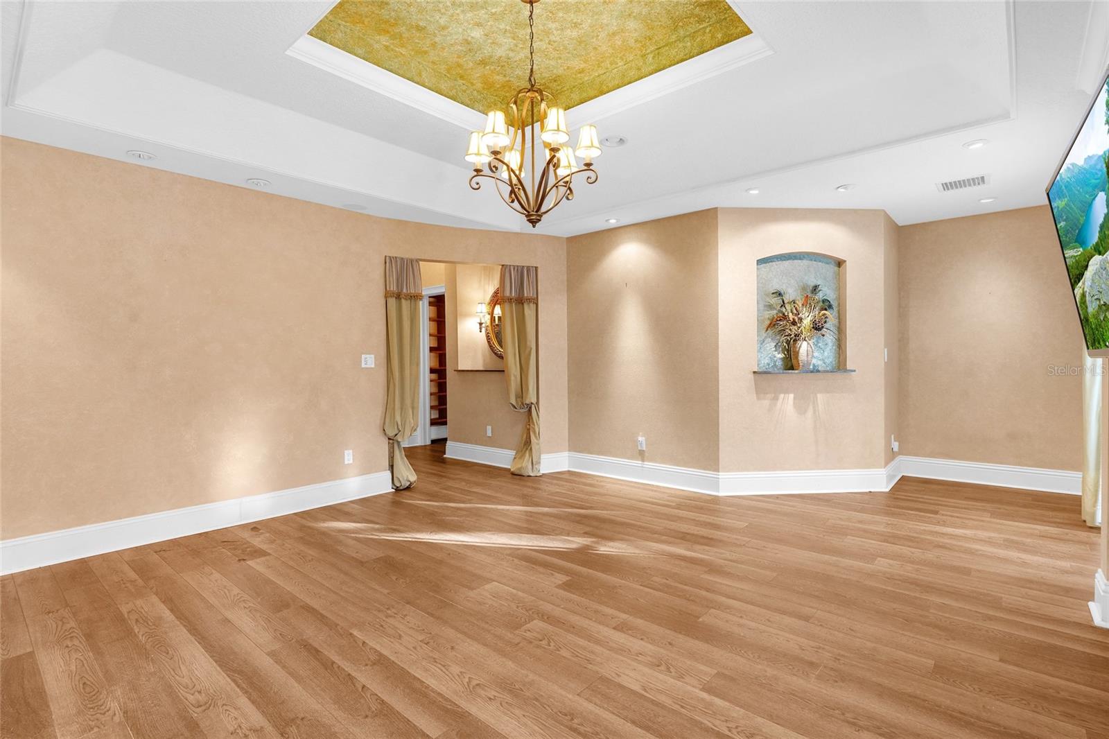 RIVER OAKS SUB - Residential