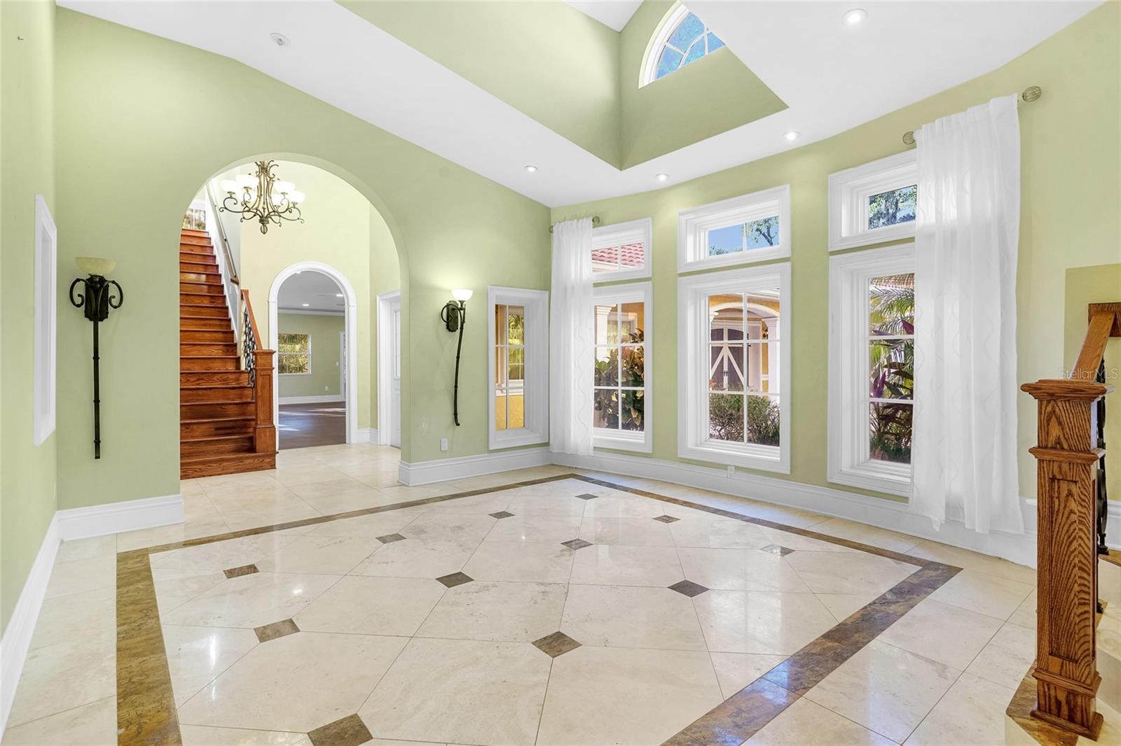 RIVER OAKS SUB - Residential