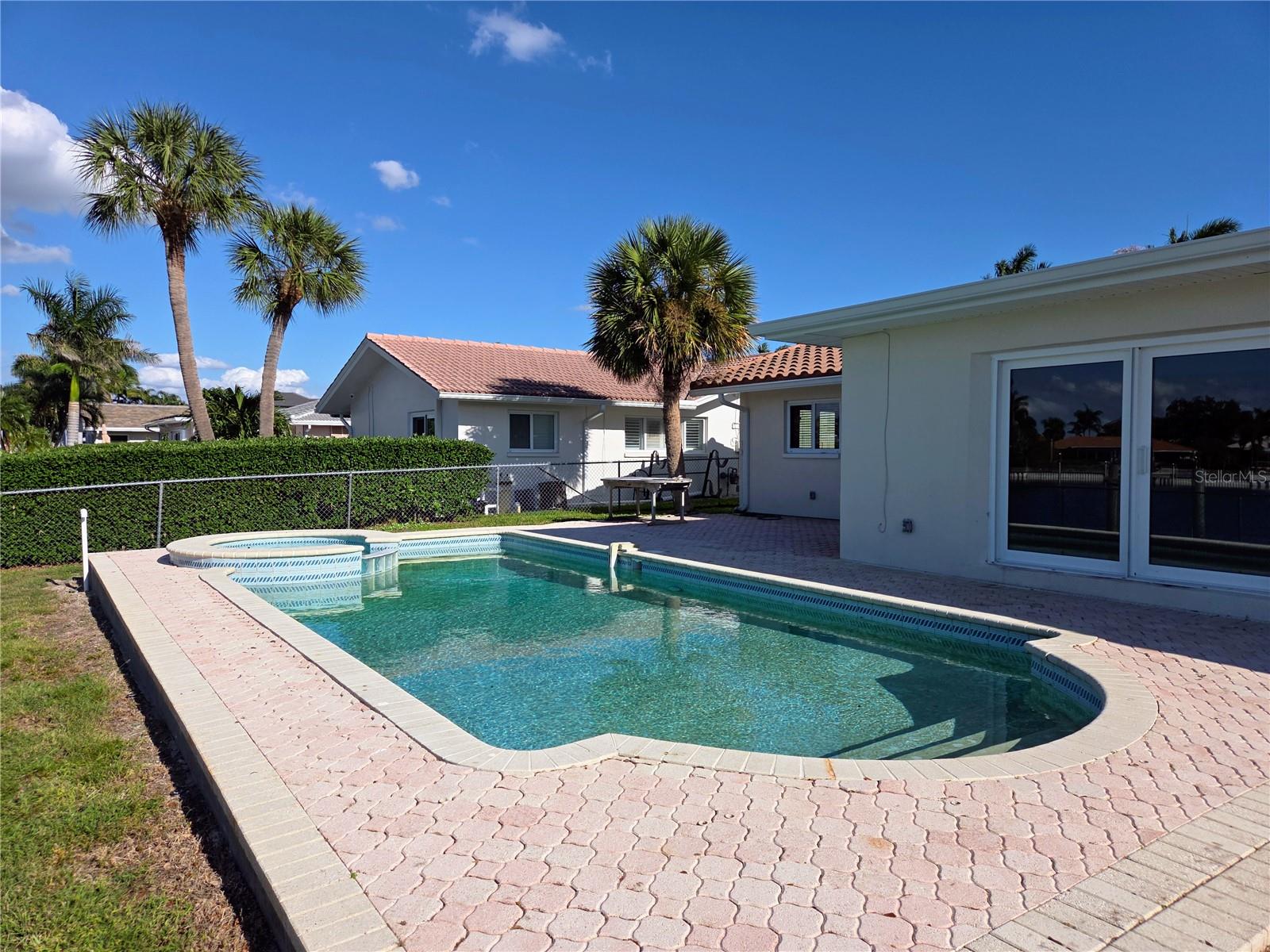 VENETIAN ISLES UNIT 4 - Residential Lease