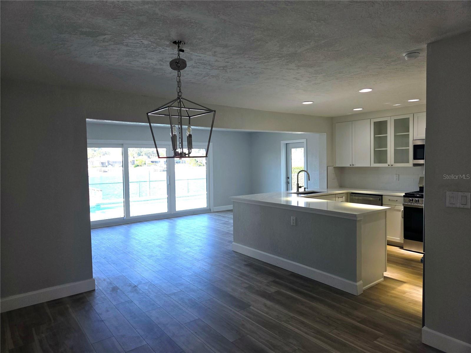 VENETIAN ISLES UNIT 4 - Residential Lease