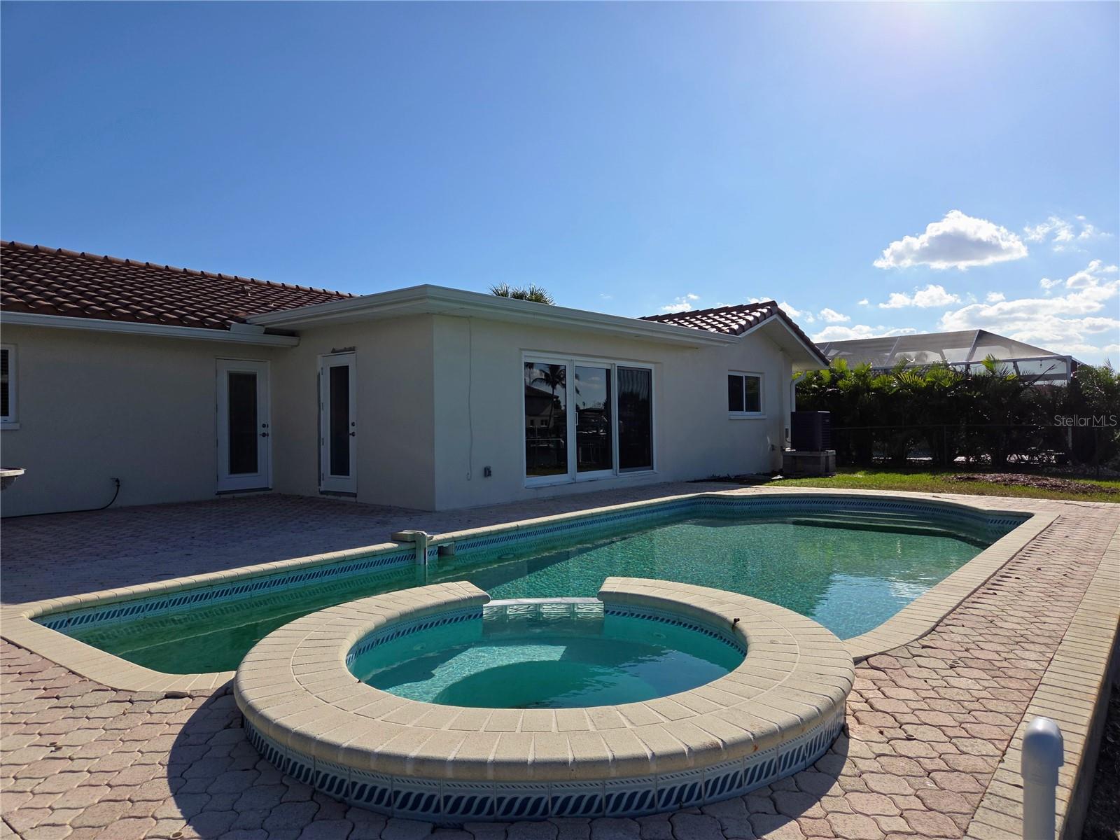 VENETIAN ISLES UNIT 4 - Residential Lease