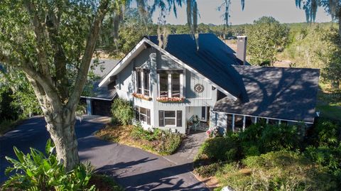 Photo of 9807 Wedgewood Lane, Leesburg, FL 34788 (MLS # O6367520)