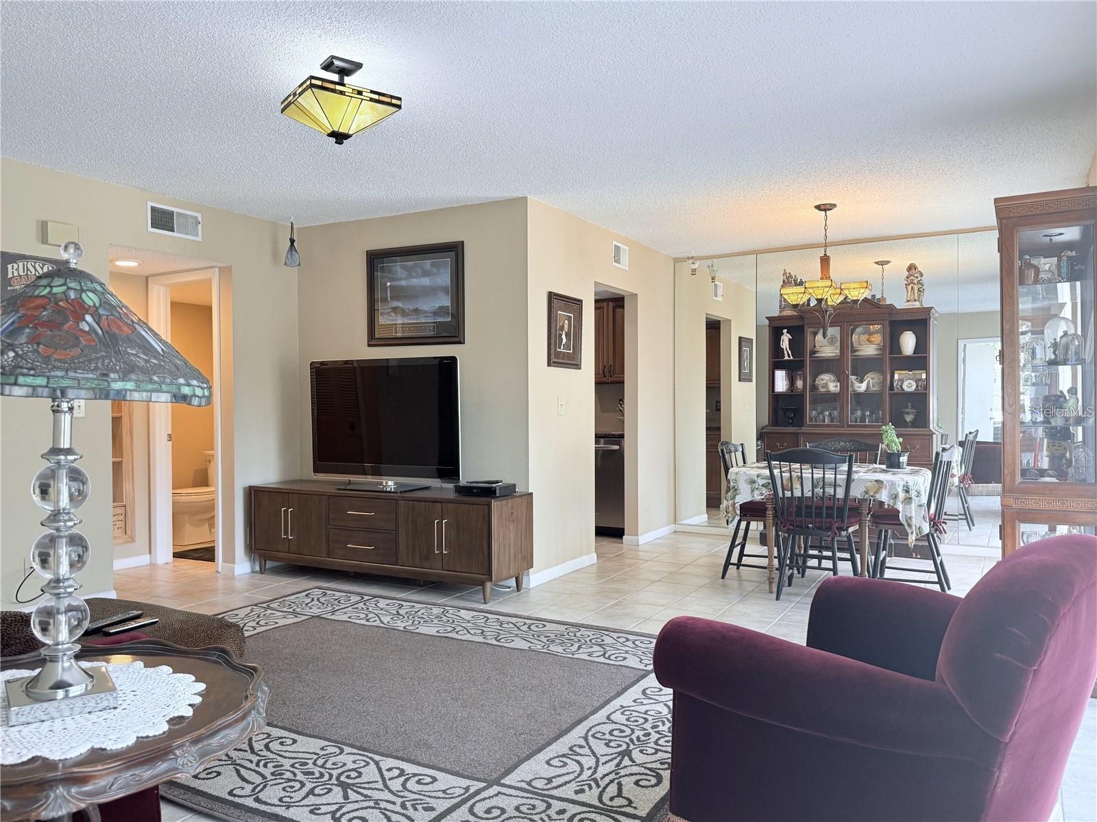 RAINTREE MANOR HOMES CONDOMINIUM - Residential