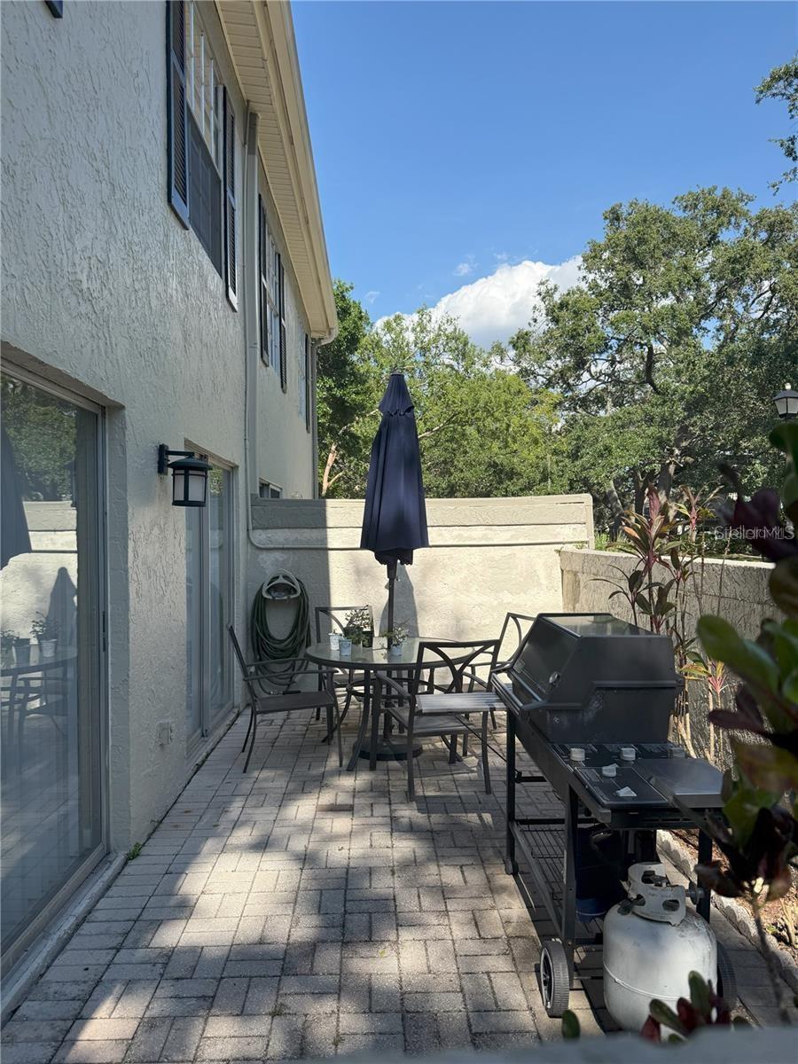 RAINTREE MANOR HOMES CONDOMINIUM - Residential