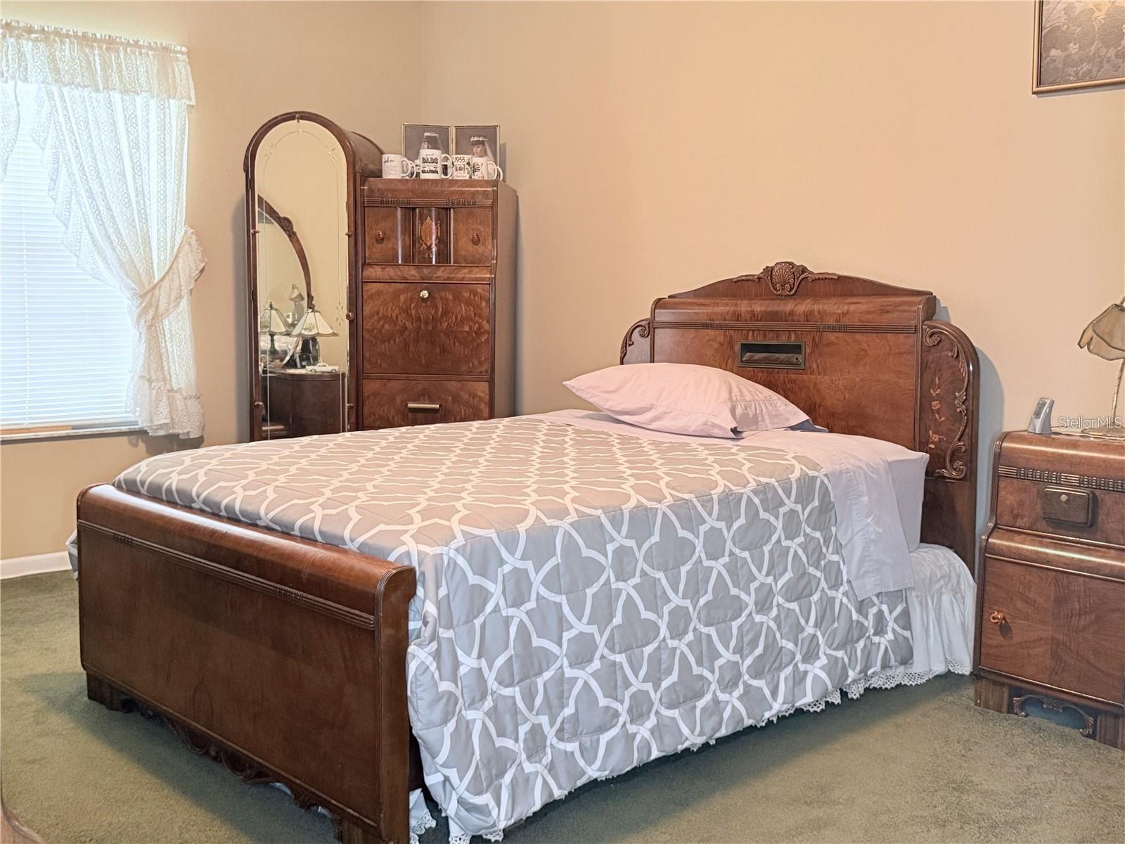 RAINTREE MANOR HOMES CONDOMINIUM - Residential