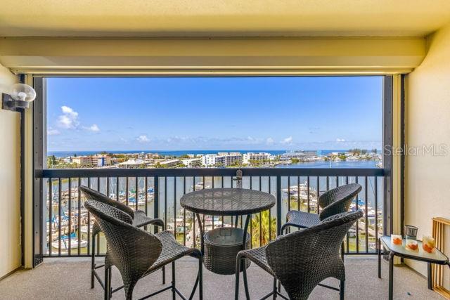 COURAGEOUS THE CONDO - Residential Lease